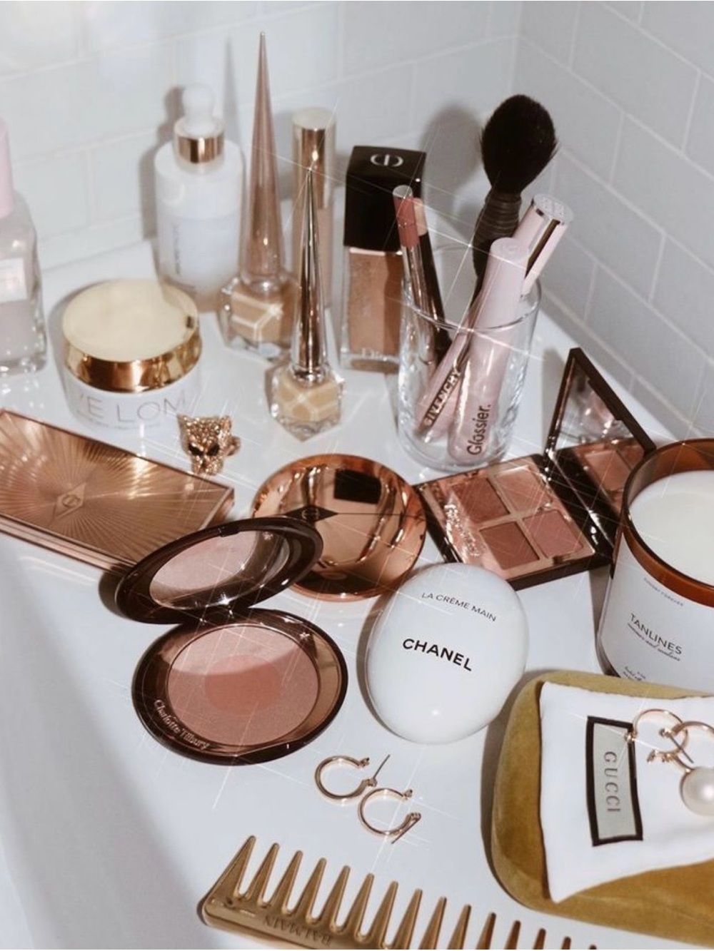 Meet your Posher, beauty&fashion